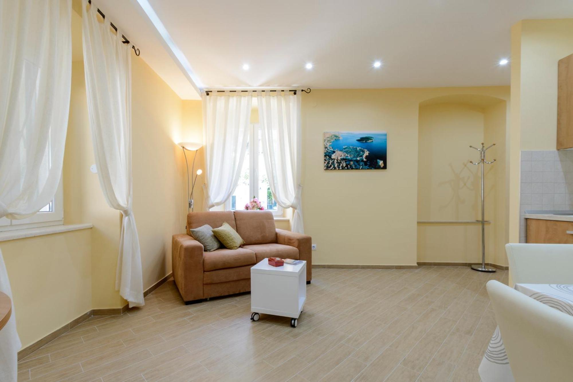 Apartments Pile Marina Dubrovnik Bagian luar foto